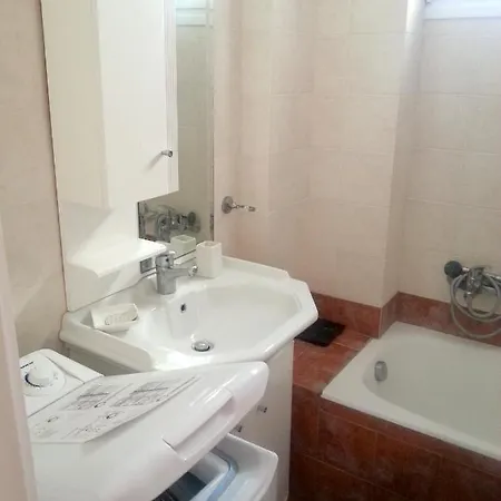 2 Bedrooms House At 100 M Away From The Beach With Sea View And Terrace Dom wakacyjny