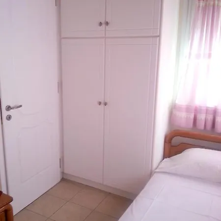 2 Bedrooms House At 100 M Away From The Beach With Sea View And Terrace
