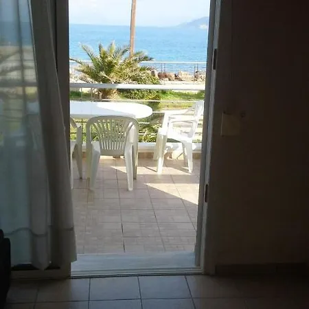 2 Bedrooms House At 100 M Away From The Beach With Sea View And Terrace Dom wakacyjny