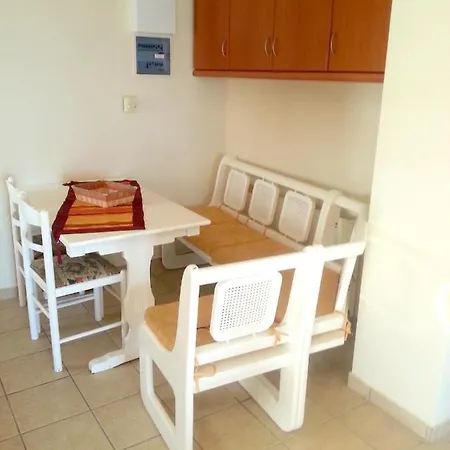 2 Bedrooms House At 100 M Away From The Beach With Sea View And Terrace Kiáton